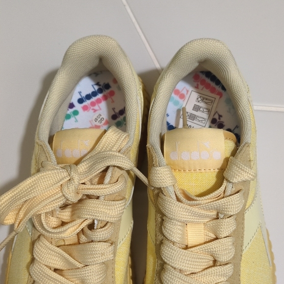 NWOB Diadora yellow Game Step platform sneaker - size 6.5 - Picture 7 of 7